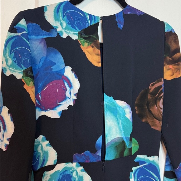 Aritzia Babaton | Multicolor Floral Long Sleeve Maxi Dress -button up back - 0 - Picture 7 of 8